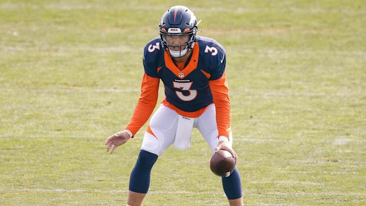 Broncos QB Drew Lock Nursing 'Blister' on Hand at OTAs