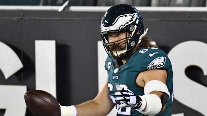 Eagles' Veterans Don't Believe Transition Equals Losing