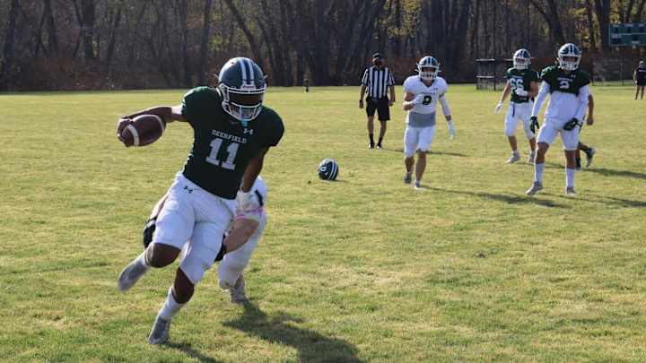 Coveted Northeast Pass Catcher Elic Ayomanor Talks Recruitment Uptick, More