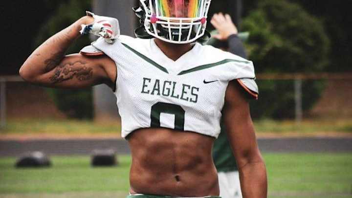 2023 Georgia Hoops Prospect Ethan Davis Bursts Onto Football Radar