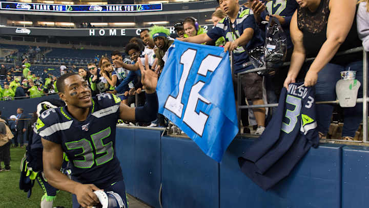 'Extraordinary Competitor' DeShawn Shead Comfortably Transitioning Into Coaching Role With Seahawks