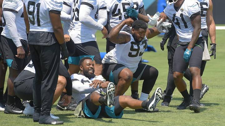 Jaguars Mailbag: Who Are the Favorites To Start Along the Defensive Line? Jaguars Mailbag: Who Are the Favorites To Start Along the Defensive Line?