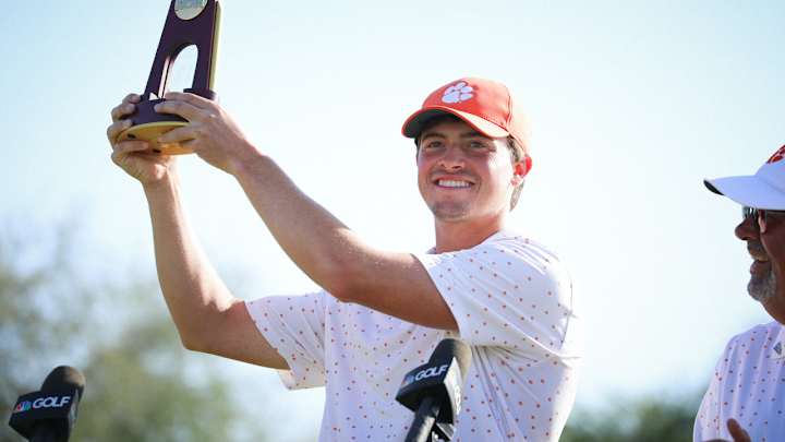 Pettit Named First-Team All-American Pettit Named First-Team All-American