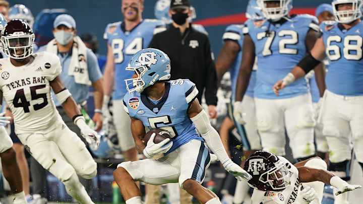 Injury Costly for Bears and Dazz Newsome