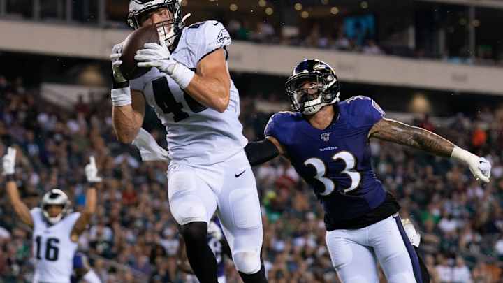 Raiders Sign TE Alex Ellis and DB Roderic Teamer Raiders Sign TE Alex Ellis and DB Roderic Teamer