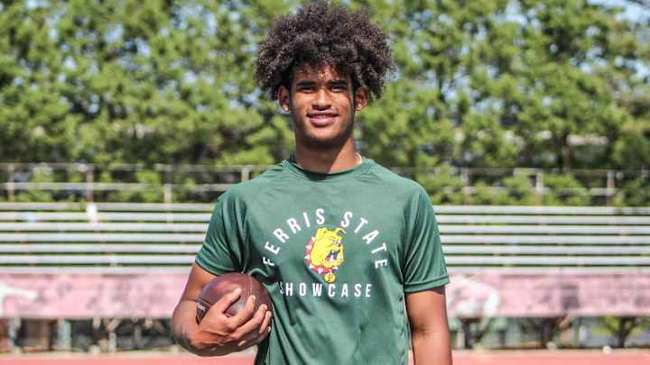 Michigan Football Recruiting: Quarterback Situation In 2023 And 2024 Classes