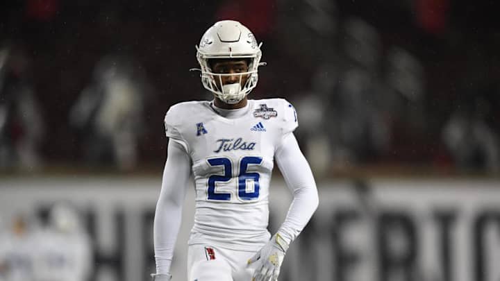 Who is Akayleb Evans?