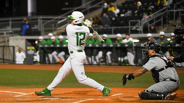 LSU Pitching Freezes Oregon Offense, Forces Pivotal Game 7 LSU Pitching Freezes Oregon Offense, Forces Pivotal Game 7