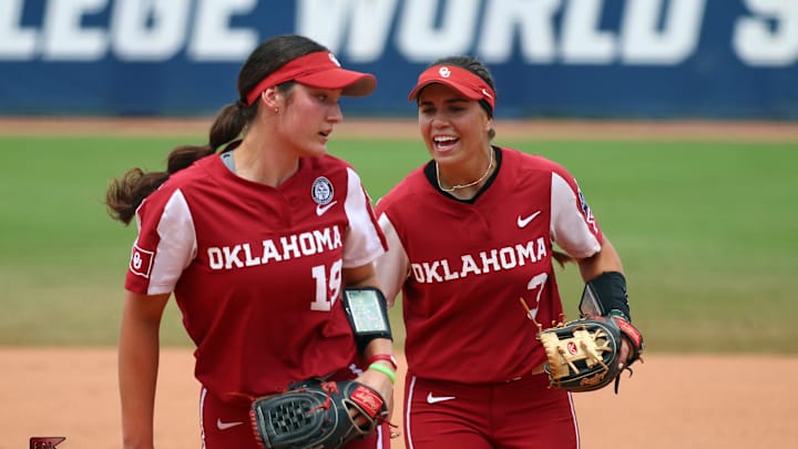 WCWS Photo Gallery: Oklahoma 6, JMU 3
