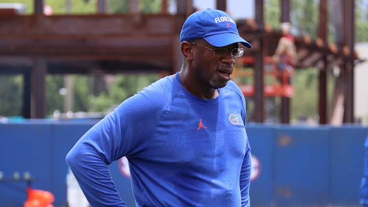 Gators DL Target Jamari Lyons Names Top 3, Leader & Commitment Date