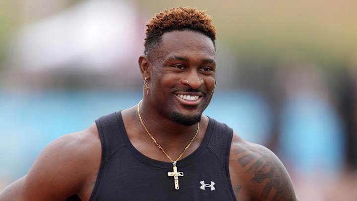 Hammerin' Tank? Seahawks WR DK Metcalf Ready to Give Softball a Spin
