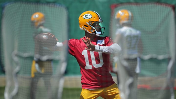 Love Shreds Defense During Sensational Minicamp Practice