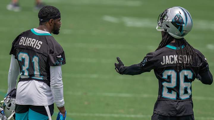 Phil Snow Believes Consistency Could Drive Donte Jackson to Become an All-Pro Phil Snow Believes Consistency Could Drive Donte Jackson to Become an All-Pro