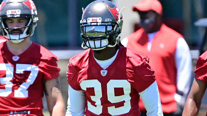 Buccaneers DB Curtis Riley Suffers 'Slight' Achilles Tear Buccaneers DB Curtis Riley Suffers 'Slight' Achilles Tear