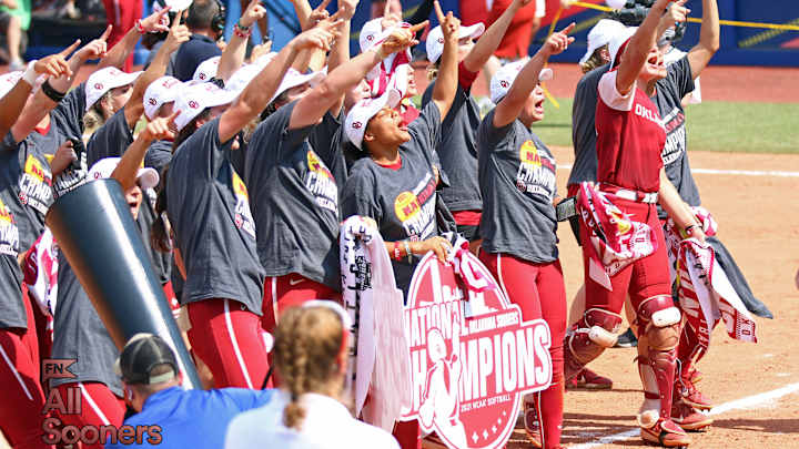 Oklahoma Softballer Transfers to Tennessee