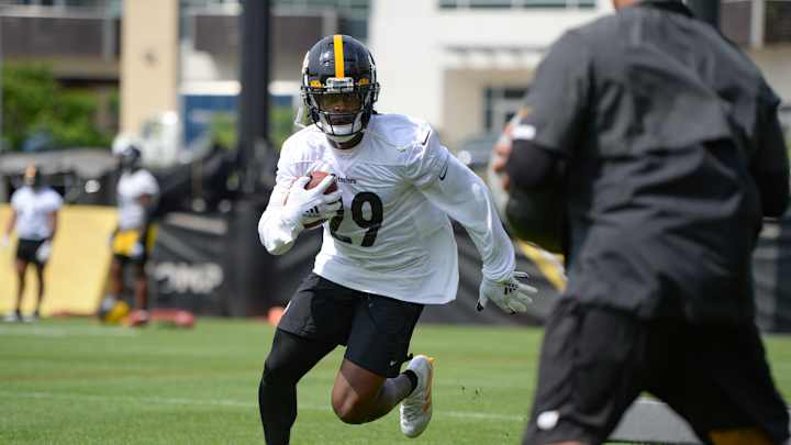 10 Players Who Impressed at Steelers OTAs 10 Players Who Impressed at Steelers OTAs