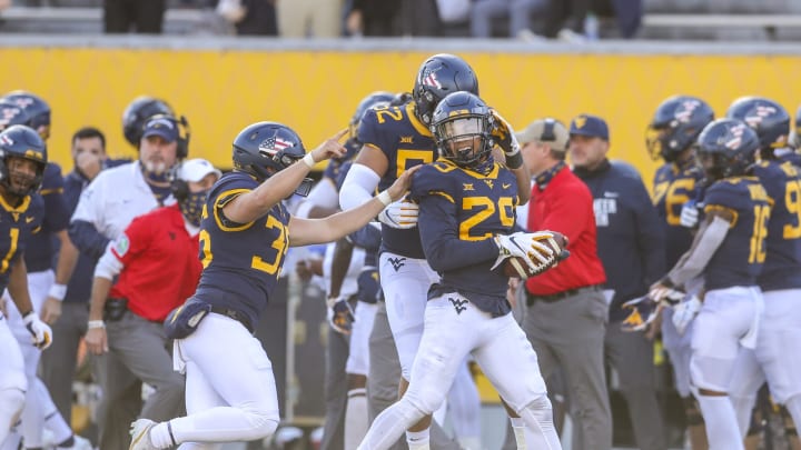 Mahone and Staley Named to the Academic All-District Two Team