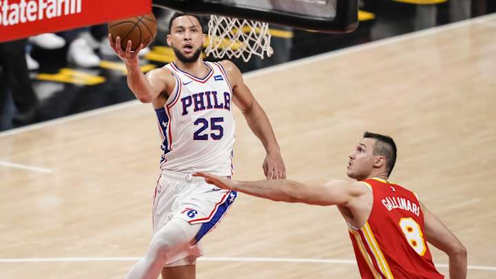 NBA Playoffs 76ers-Hawks: Watch Ben Simmons Flagrant Foul on John Collins NBA Playoffs 76ers-Hawks: Watch Ben Simmons Flagrant Foul on John Collins