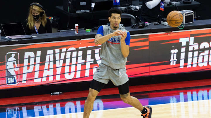 Sixers' Danny Green to Miss Multiple Weeks With Calf Injury