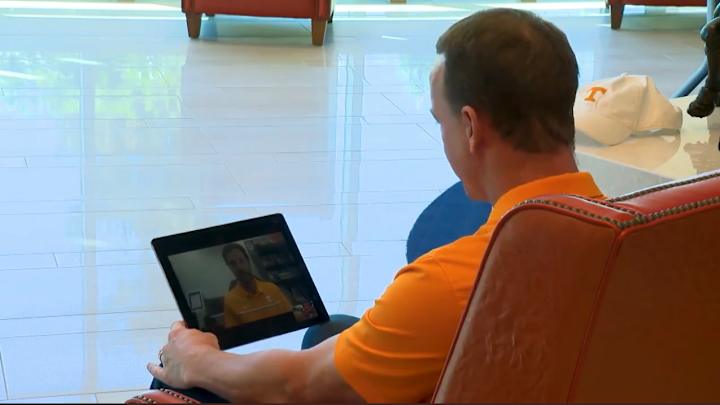 Watch: Peyton Manning Congratulates Tony Vitello on Getting to Omaha