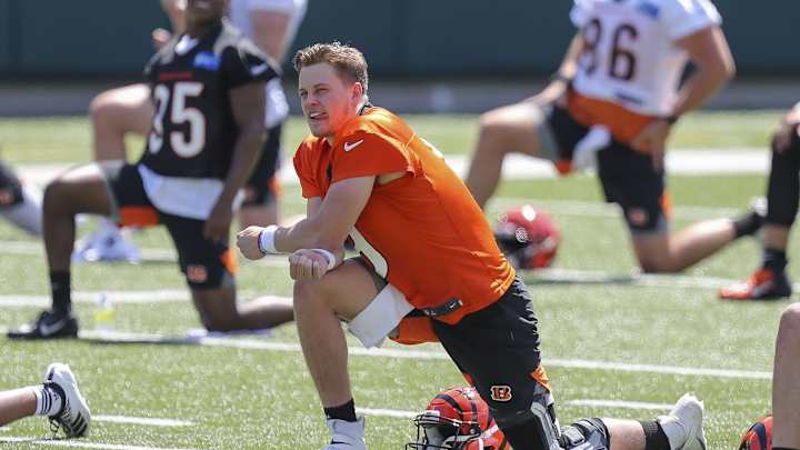 Joe Burrow Impresses in 7-on-7s as Bengals Spring Ends Early Joe Burrow Impresses in 7-on-7s as Bengals Spring Ends Early