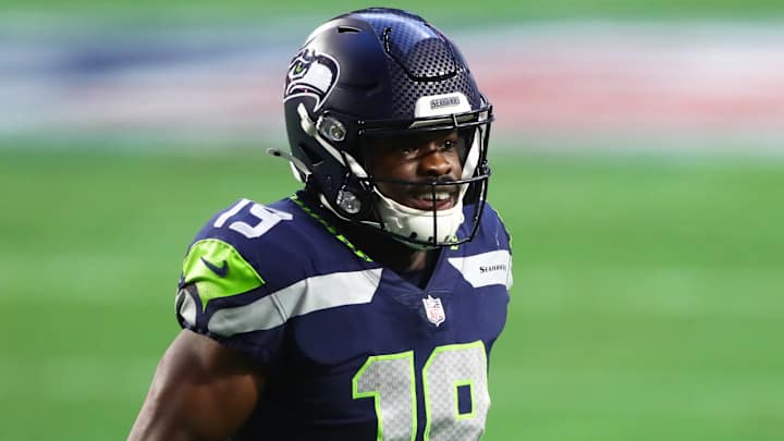 Vying to Retain Roster Spot, Penny Hart Lights Up Seahawks' Minicamp Vying to Retain Roster Spot, Penny Hart Lights Up Seahawks' Minicamp