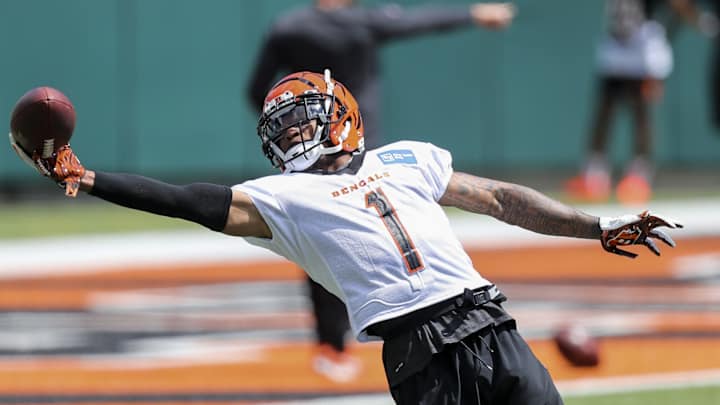 Watch: Ja'Marr Chase Mic'd Up During Bengals Practice Watch: Ja'Marr Chase Mic'd Up During Bengals Practice