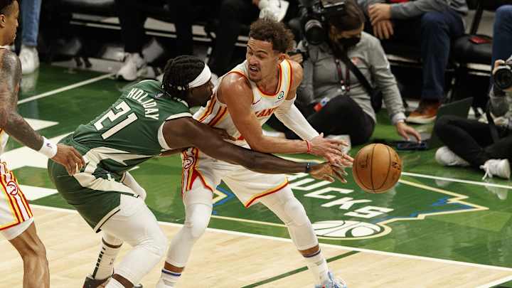 NBA Playoffs Hawks-Bucks: Here's What Twitter is Saying About Trae Young's Incredible First Half NBA Playoffs Hawks-Bucks: Here's What Twitter is Saying About Trae Young's Incredible First Half