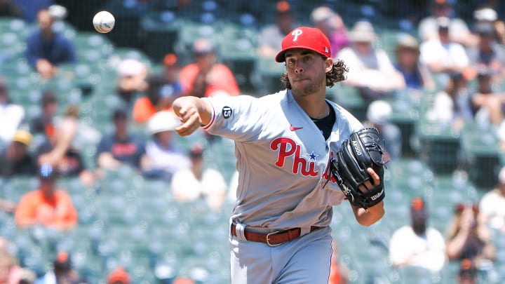 Aaron Nola Ties Tom Seaver's Record With 10 Consecutive Strikeouts vs. Mets