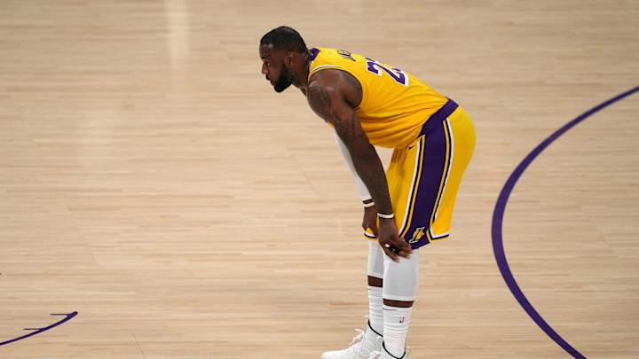 Here's What Los Angeles Lakers' LeBron James Tweeted On Saturday Night