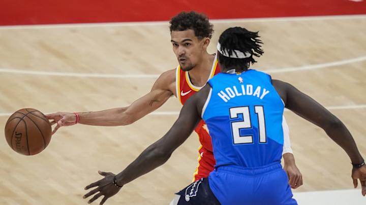 NBA Playoffs Bucks-Hawks: FS1's Shannon Sharpe Tweets About Trae Young During Game 3 NBA Playoffs Bucks-Hawks: FS1's Shannon Sharpe Tweets About Trae Young During Game 3