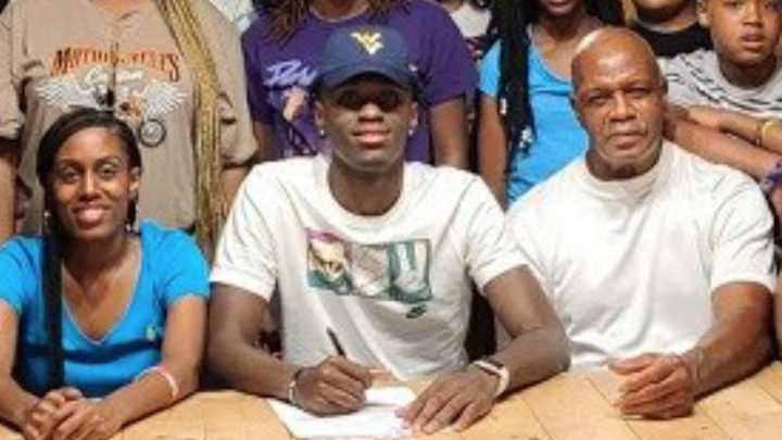 OFFICIAL: Jamel King Signs with WVU Basketball OFFICIAL: Jamel King Signs with WVU Basketball