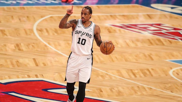 Mavs Free Agency: How DeMar DeRozan Fits In Dallas