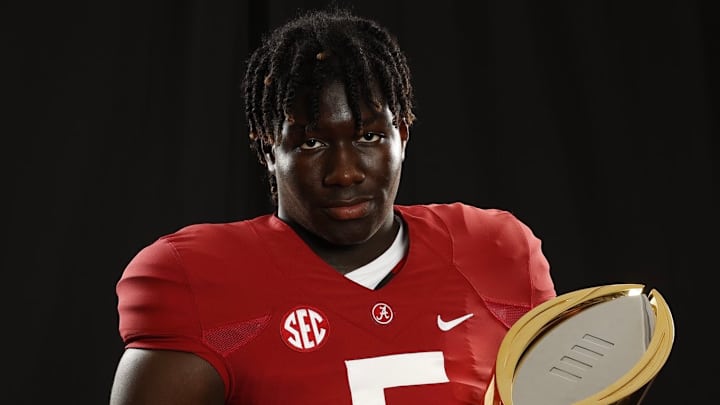 After Official Visit, 2022 DL Anthony Lucas Can See Himself at Alabama: "It's a Family"