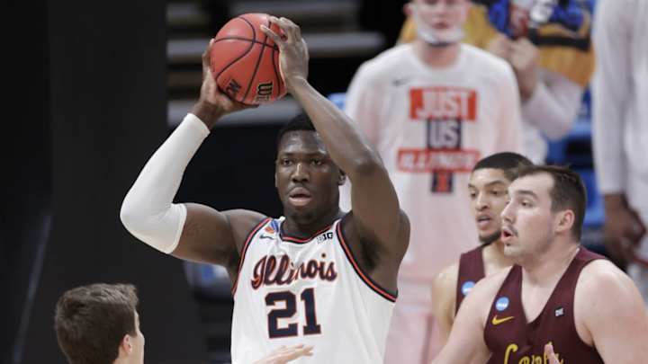 Big Ten Daily: Kofi Cockburn Announces Return to Illinois Basketball Big Ten Daily: Kofi Cockburn Announces Return to Illinois Basketball