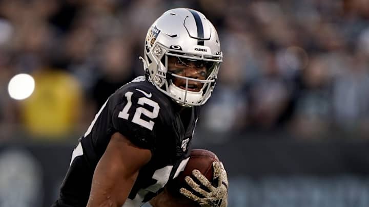 Raiders Re-sparked Love of Football for WR Zay Jones Raiders Re-sparked Love of Football for WR Zay Jones