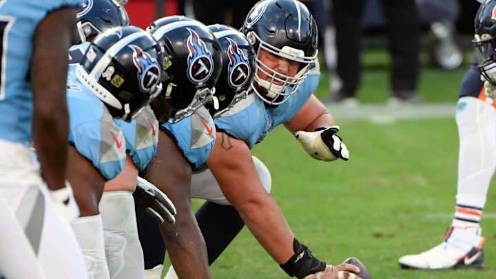 Titans Will Have One of NFL's Oldest O-Lines