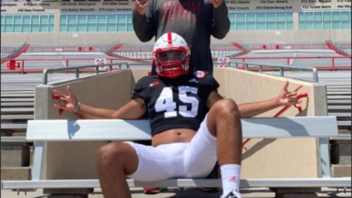 Oklahoma Offers 2023 4-Star LB Tausili Akana