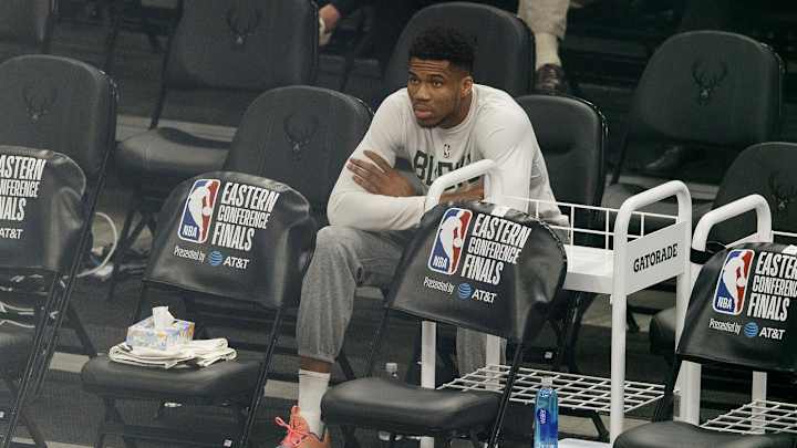 NBA Finals: Bucks' Giannis Antetokounmpo Unlikely to Play Game 1 vs. Suns