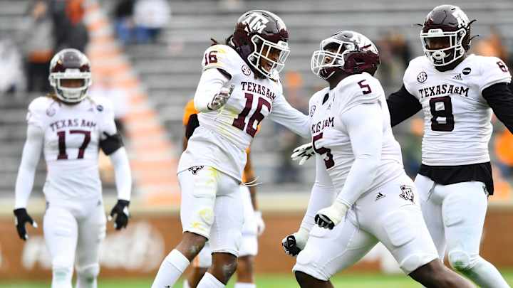 Texas A&M Depth Chart: An Early Look At the 2021 Defense