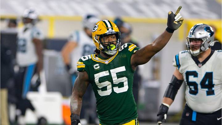 18 Days Until Training Camp: Snubbed or Not, Smith Is Quarterback-Sacking Force 18 Days Until Training Camp: Snubbed or Not, Smith Is Quarterback-Sacking Force