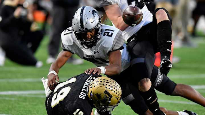 Notre Dame 2023 Target Ryan Yaites Is Looking For Athletic And Academic Success In College