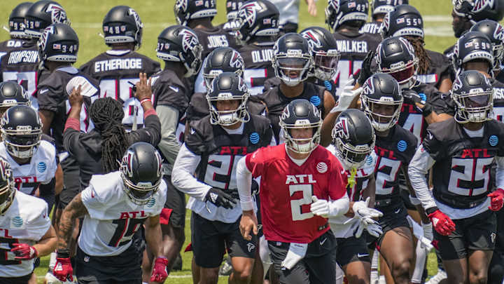 Falcons Training Camp: 10 Things to Watch