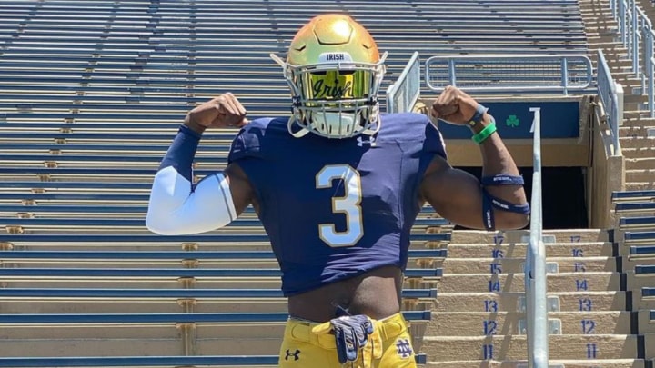 Notre Dame Signs Linebacker Jaylen Sneed