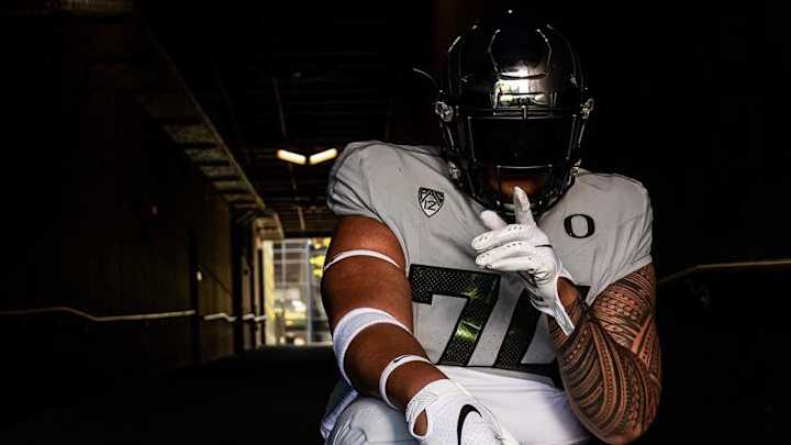 Dave Iuli Places Oregon in Top Five, Sets Commitment Date Dave Iuli Places Oregon in Top Five, Sets Commitment Date