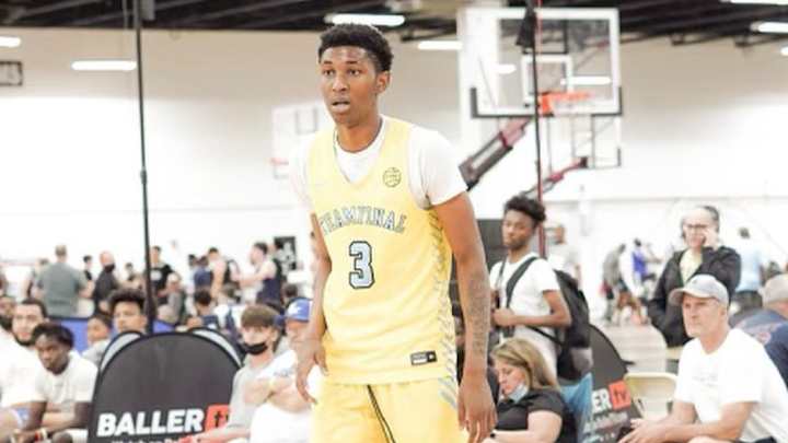 Syracuse Basketball Offers Elite 2023 Forward