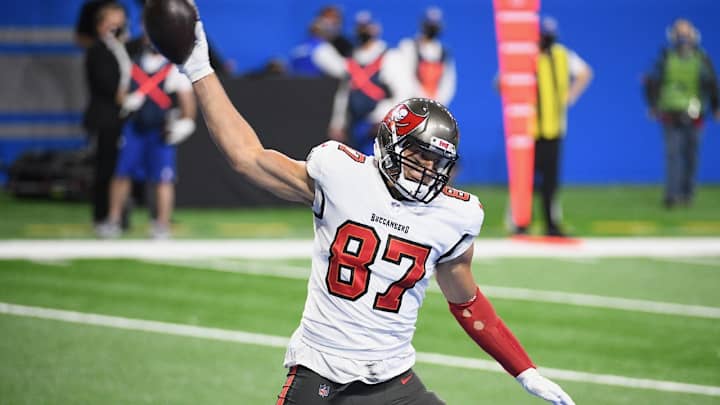Ten Most Important Buccaneers 2021, No. 10: Rob Gronkowski