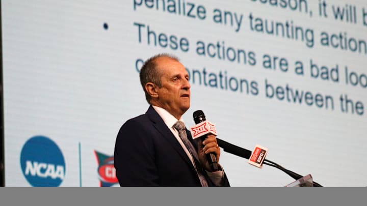 Big 12 Media Days: League Cracking Down on Celebrations, But 'Horns Down' Isn't Dead Yet