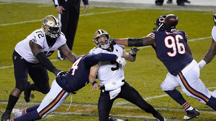 Visiting Bears' Lost-and-Found Department