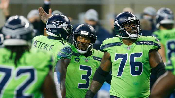 Analysis: The 5 Most Irreplaceable Seahawks Analysis: The 5 Most Irreplaceable Seahawks